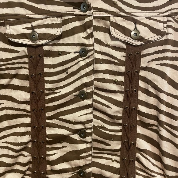 Multiples tan and brown Zebra print jacket. Size S - Picture 2 of 6